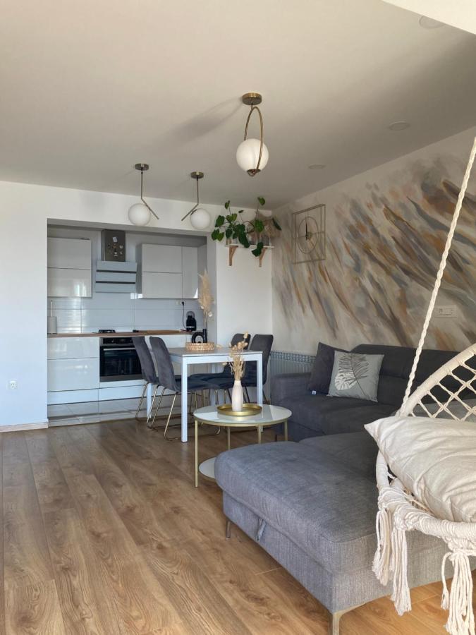 Apartments Niko, Near Beach, Free Parking, Wi-Fi Tučepi Εξωτερικό φωτογραφία