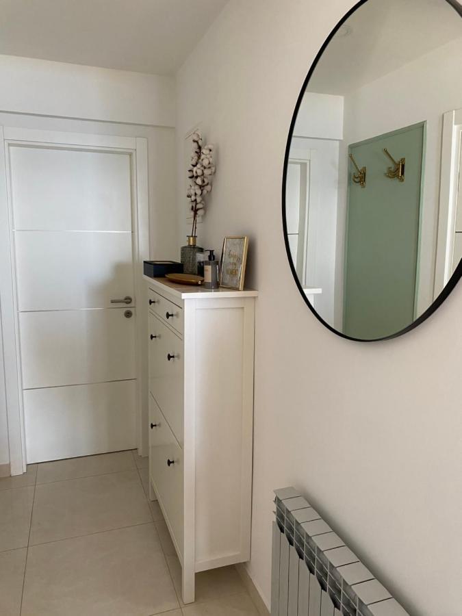 Apartments Niko, Near Beach, Free Parking, Wi-Fi Tučepi Εξωτερικό φωτογραφία