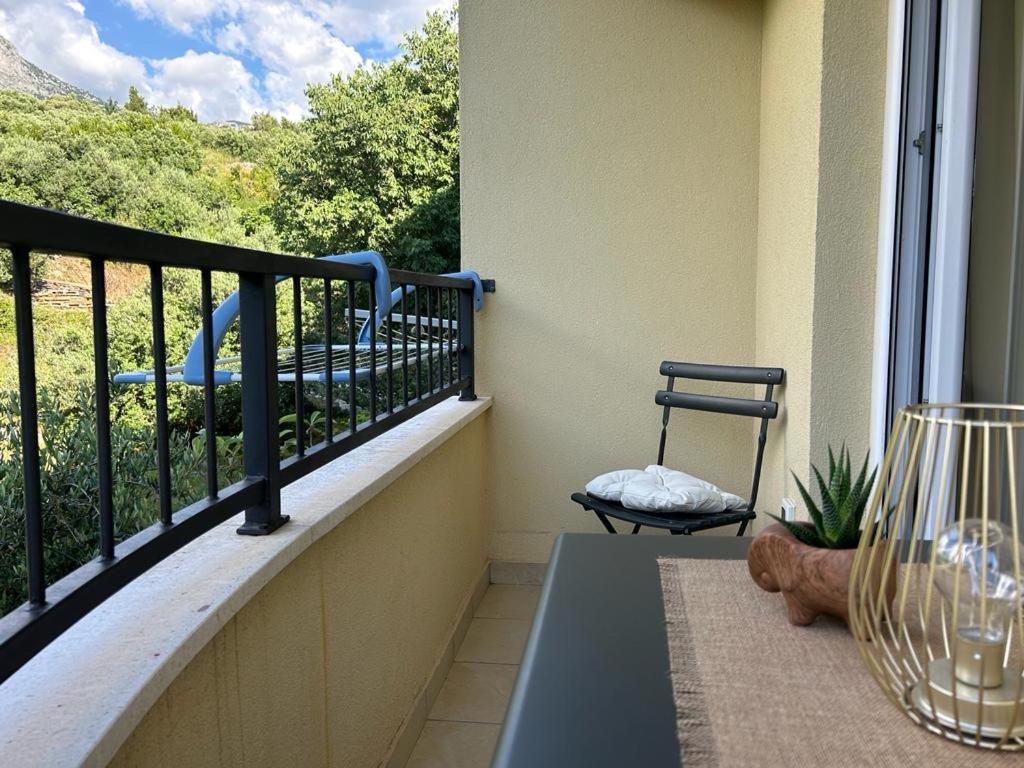 Apartments Niko, Near Beach, Free Parking, Wi-Fi Tučepi Εξωτερικό φωτογραφία