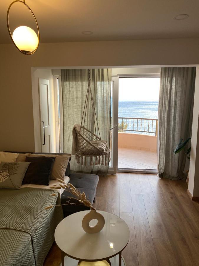 Apartments Niko, Near Beach, Free Parking, Wi-Fi Tučepi Εξωτερικό φωτογραφία